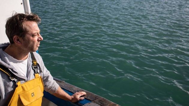 Guillaume, pêcheur de bulot en Normandie