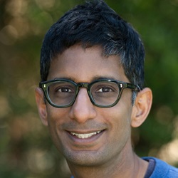 Ray Dhirani headshot